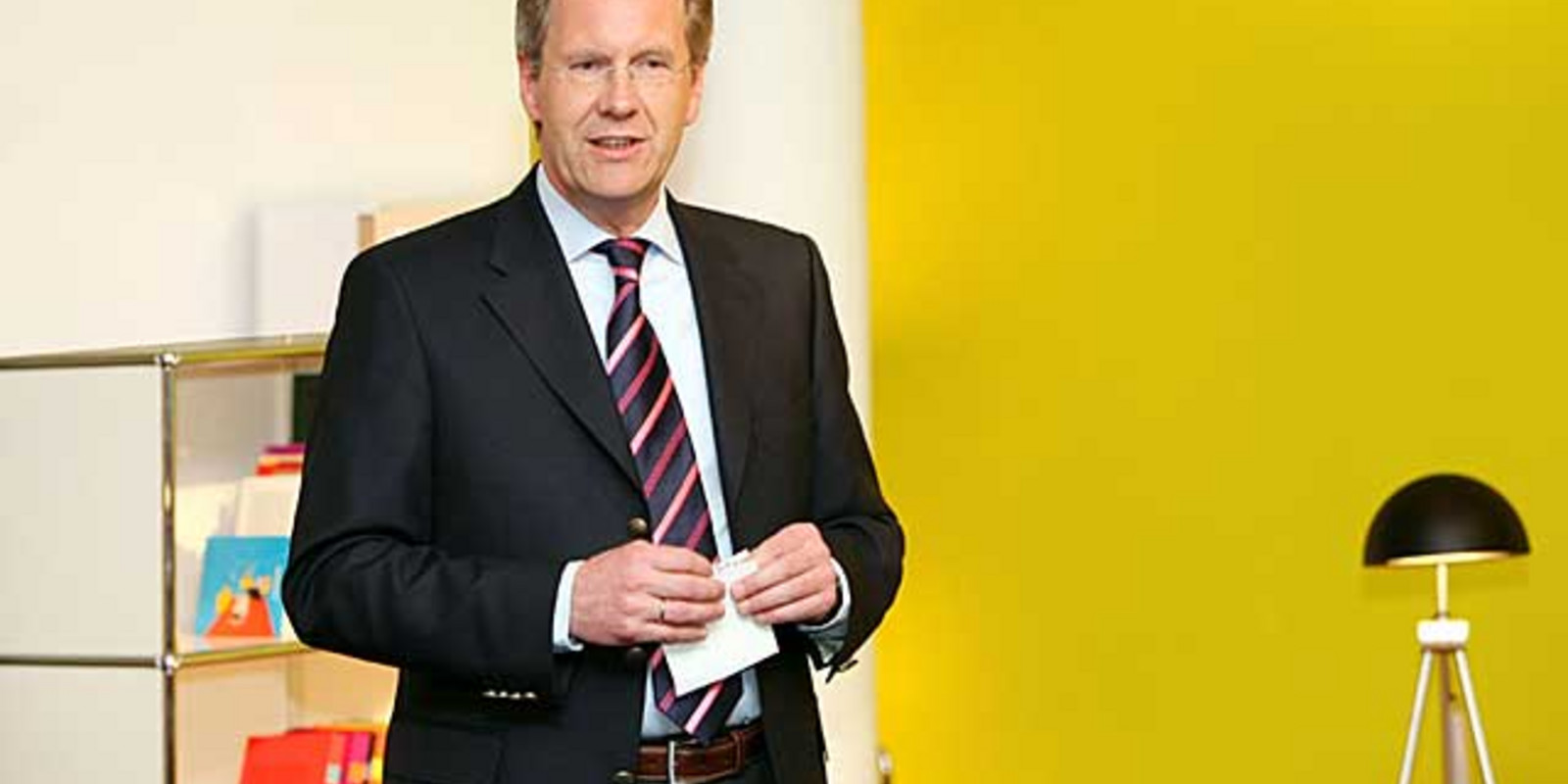 Ministerpräsident Christian Wulff bei pro office in Hannover Bild 3
