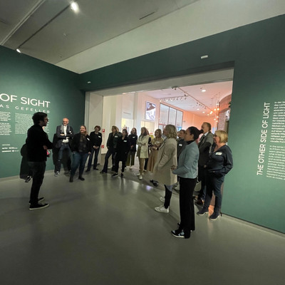 pro office Düsseldorf und Walter Knoll laden ArchitektInnen zur Ausstellung "Out of Sight" ein