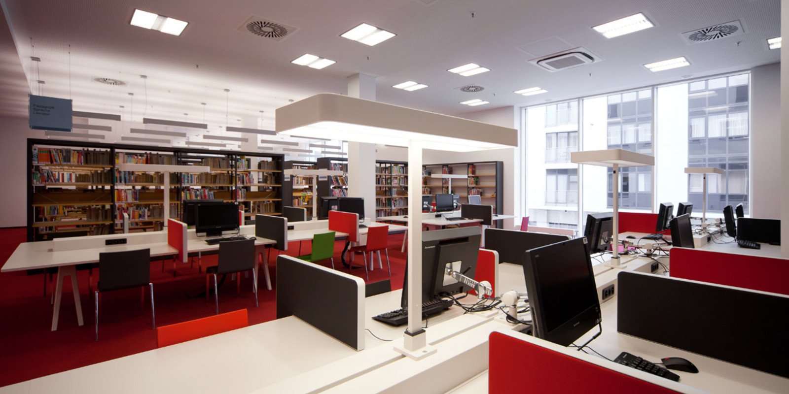 pro office Bielefeld stattet Stadtbibliothek aus Bild 20