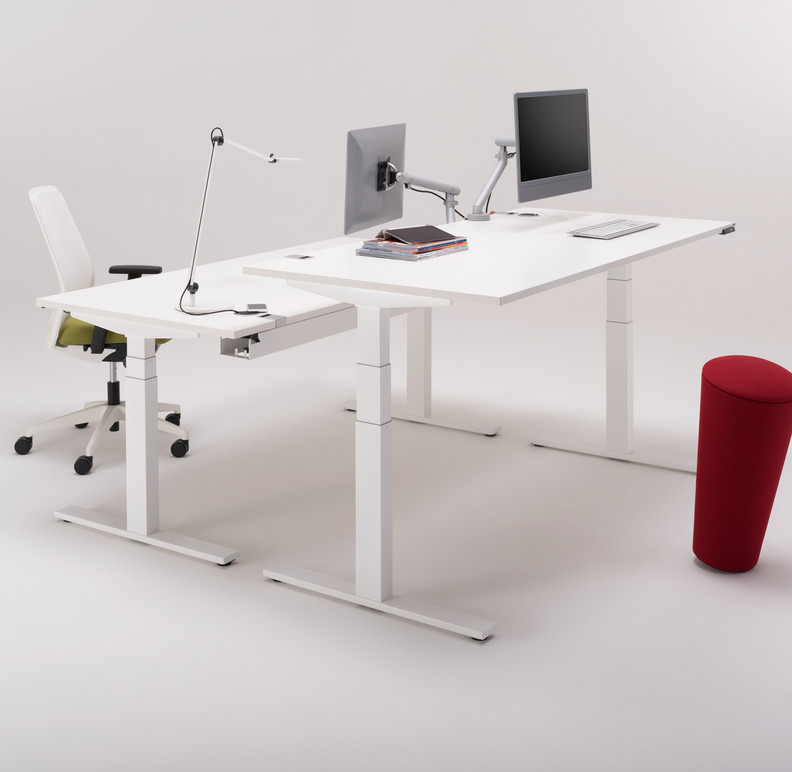 Hält Sie fit auf dem Weg nach oben! Steh-Sitz-Tisch WINEA STARTUP zum Aktionspreis bei pro office Hannover Bild 2