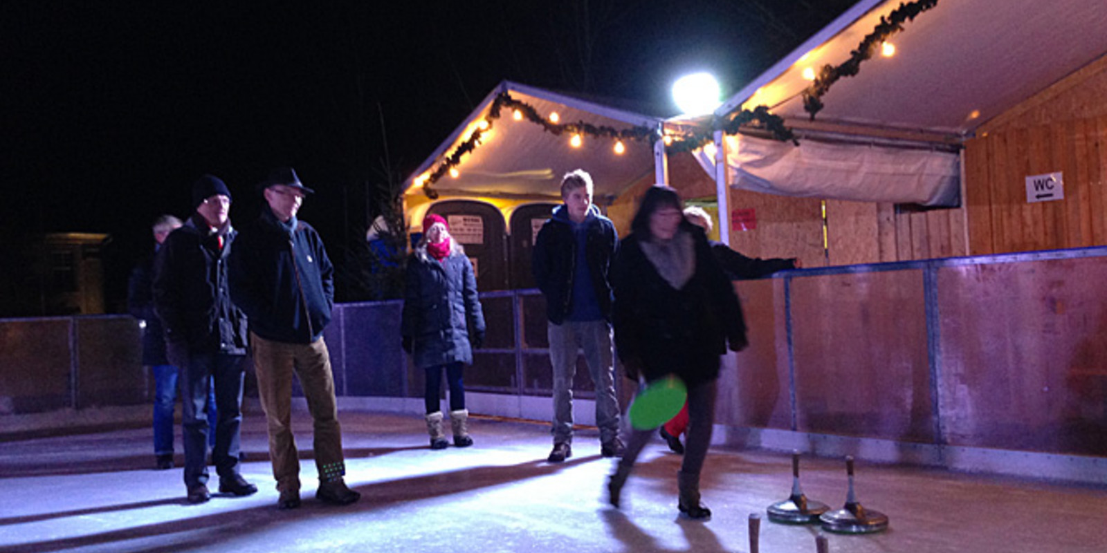 Team-Abend beim Eisstockschießen von pro office Bielefeld und Lemgo Bild 6