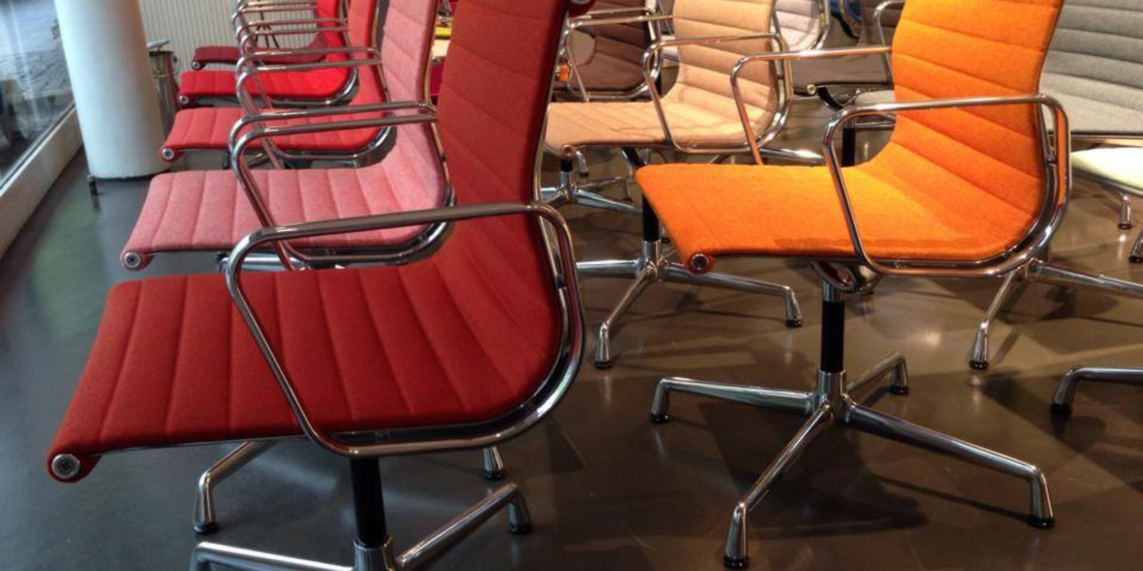 Vitra Aluminium Chairs Bild 1 Bild 1