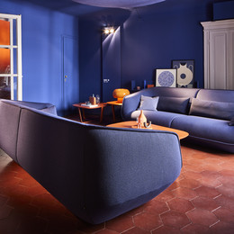 Triumph beim German Design Award 2024 für das Nook Sofa von COR