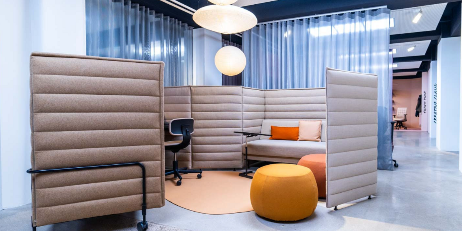 Innovative Raumgestaltung für gesteigerte Produktivität: Entdecken Sie den neugestalteten Showroom von pro office Hannover Bild 18