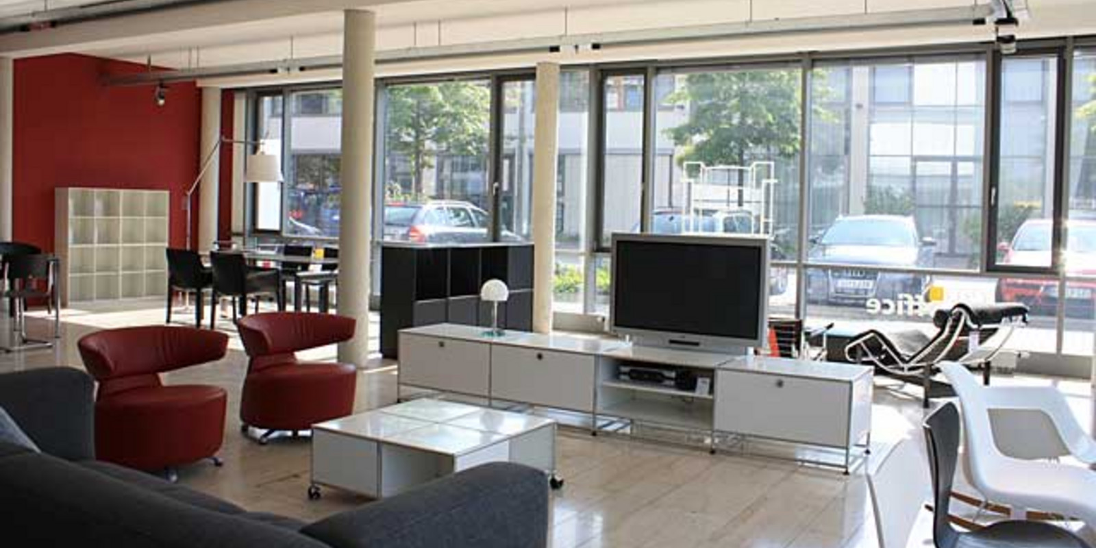 pro office Braunschweig eröffnet Wohnladen Bild 3