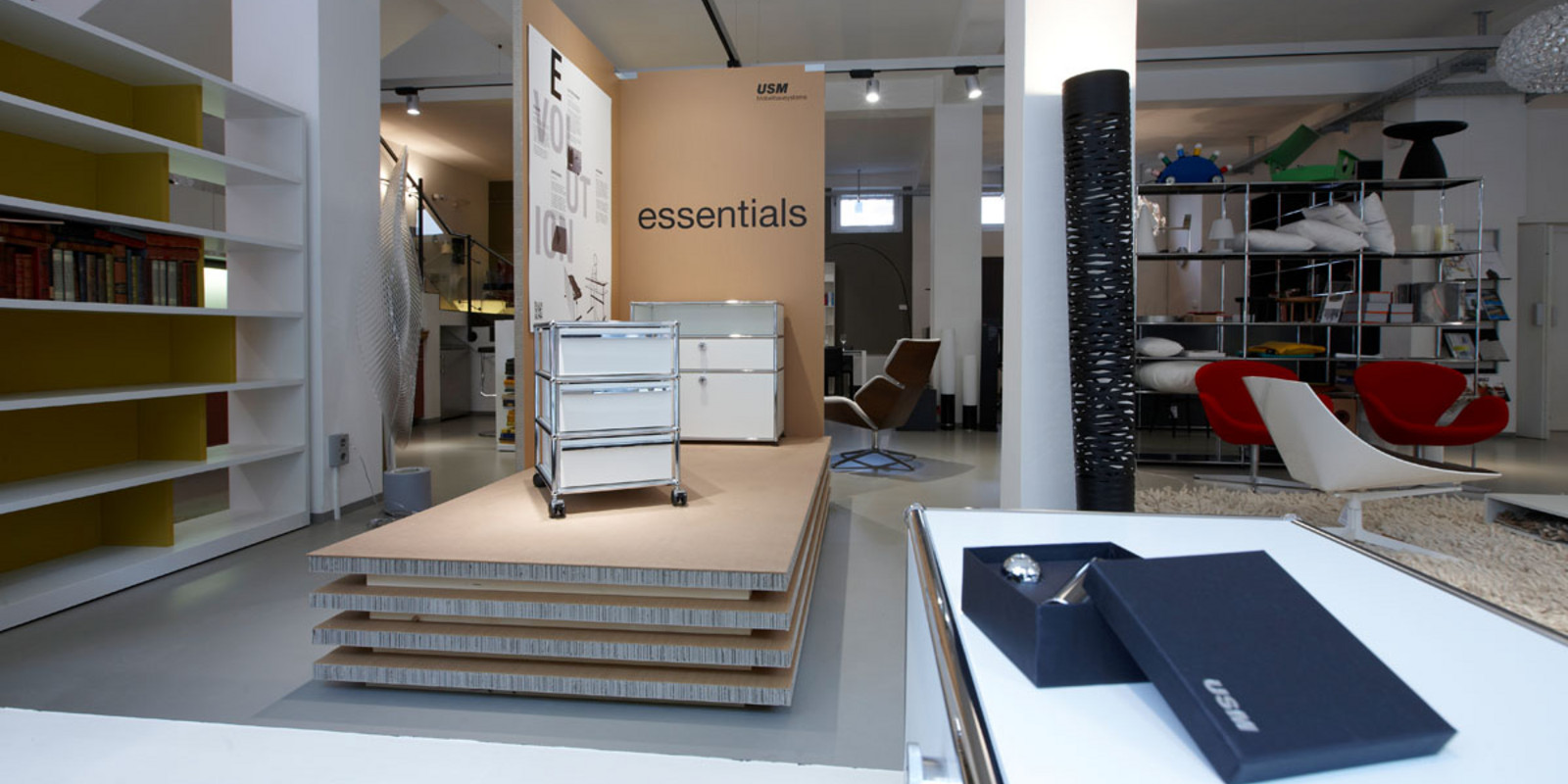 pro office Bremen präsentiert USM Ausstellung « working essentials» 2012 Bild 3