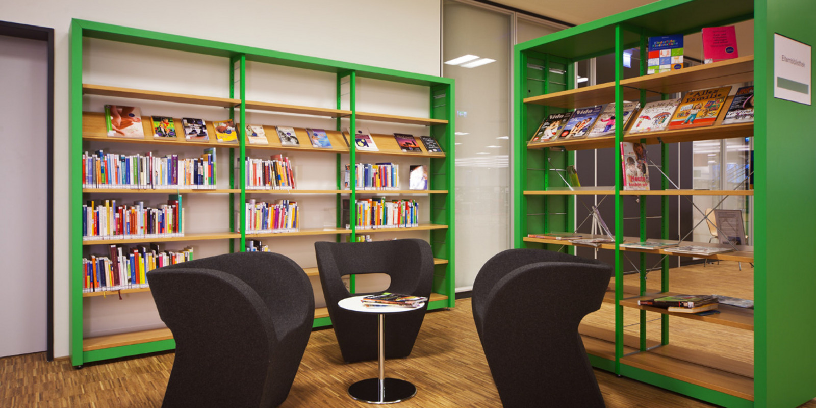 pro office Bielefeld stattet Stadtbibliothek aus Bild 11
