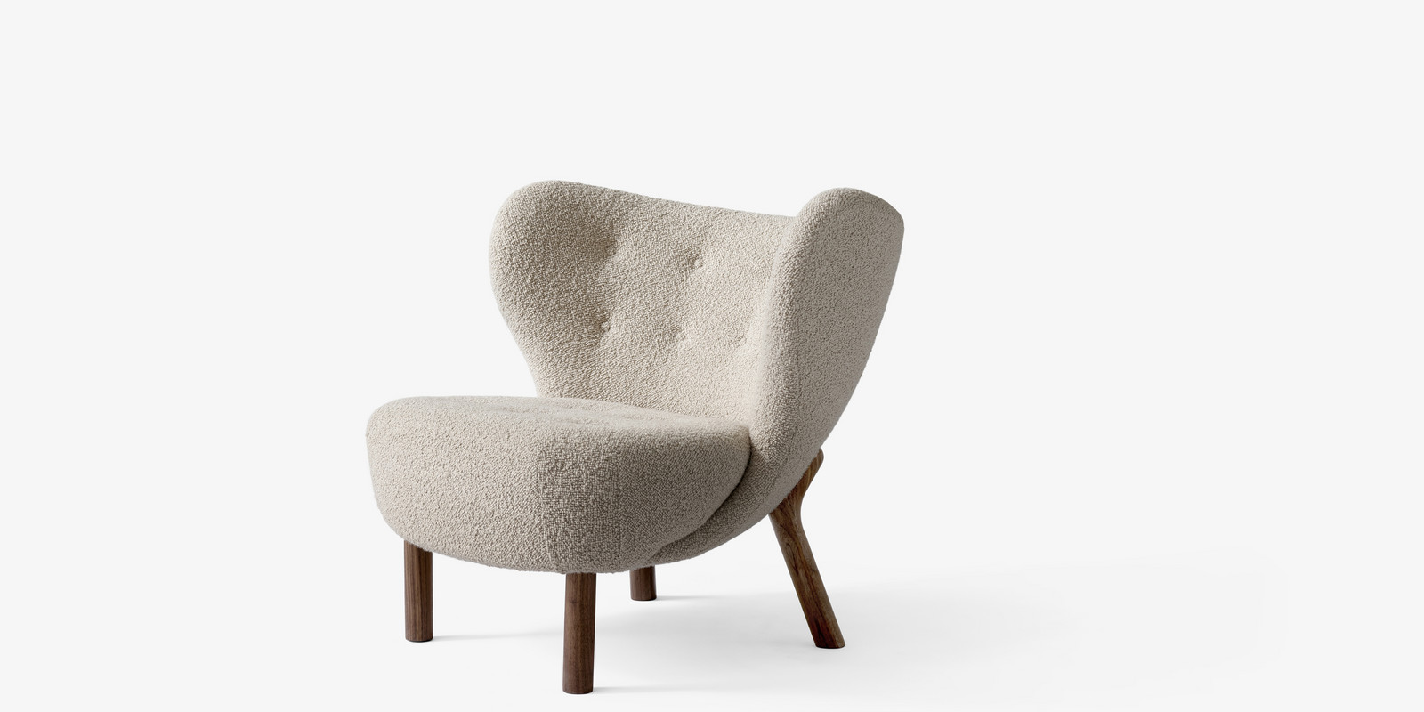 Neuer Lounge Chair LITTLE PETRA von &tradition Bild 1