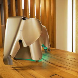 Create your own Eames Elephant bei pro office Bielefeld