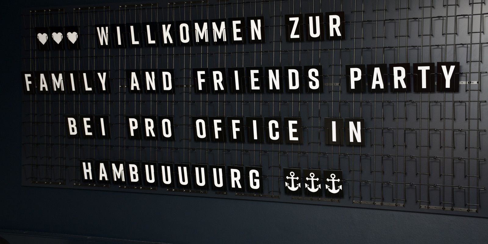 pro office Hamburg feiert Showroom Eröffnung Bild 27