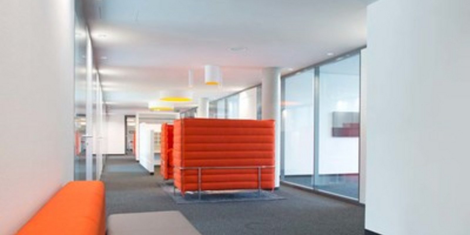 pro office Braunschweig stattet Volksbank aus Bild 7 Bild 5