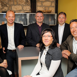 (v.l.n.r.) stehend: Jörg Willig, Matthias Müller, Tobias Michael - sitzend: Ulrike Bastian, Stefanie Schneegans und Chris Asmuth