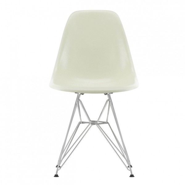 Vitra Eames Fiberglass Chair DSR